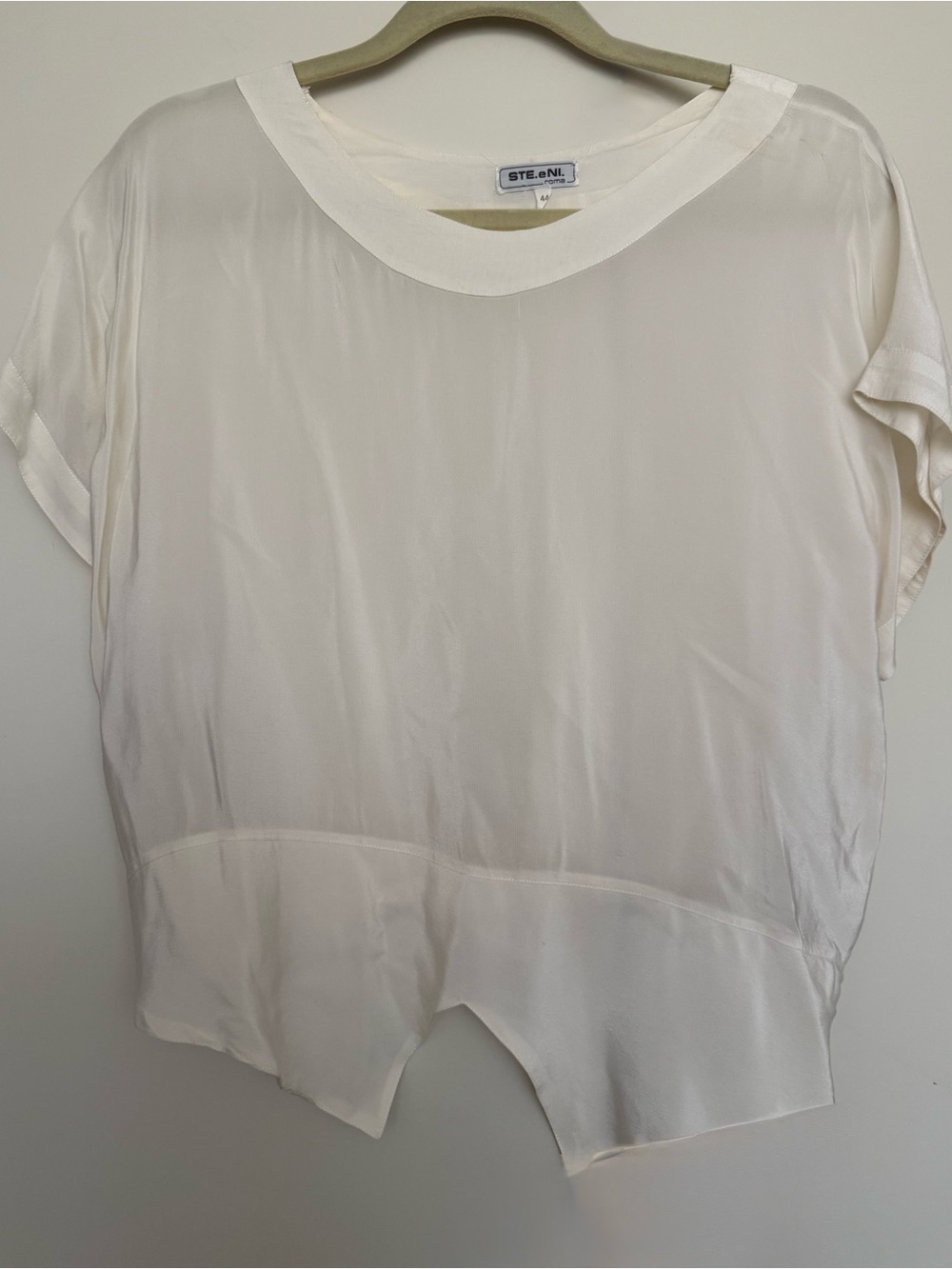 Vintage Italian White Minimalist Cutout Silky Cap Tuxedo Tails Crop Top 44 M Y2K